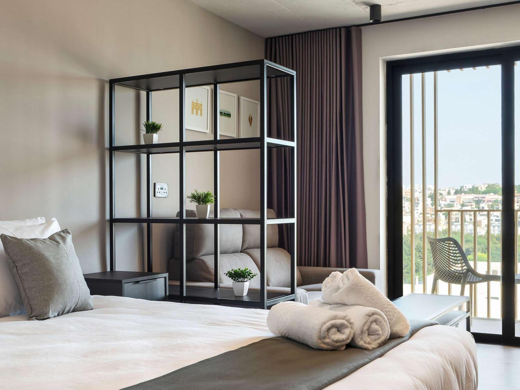 Aparthotel Adagio Malta Central Мсида Экстерьер фото